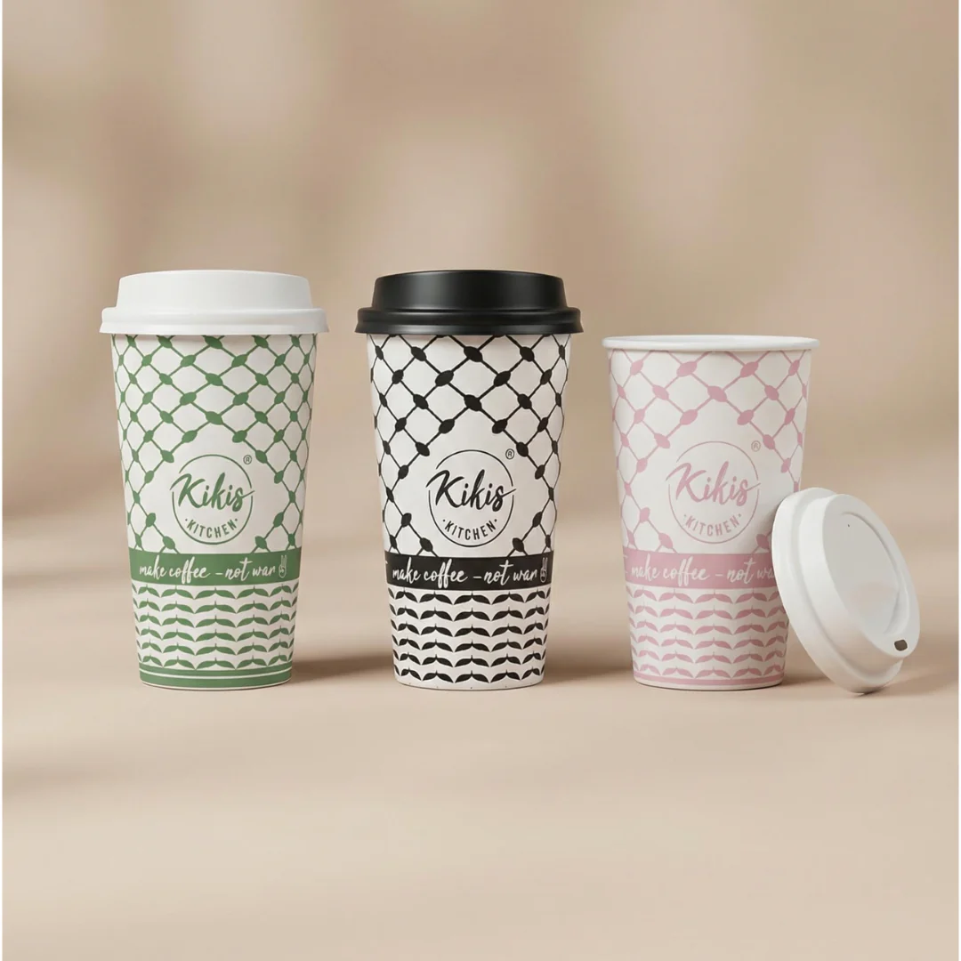 Kikis Coffee To Go Mehrweg Becher - Kufiye grün/weiß - Image 3