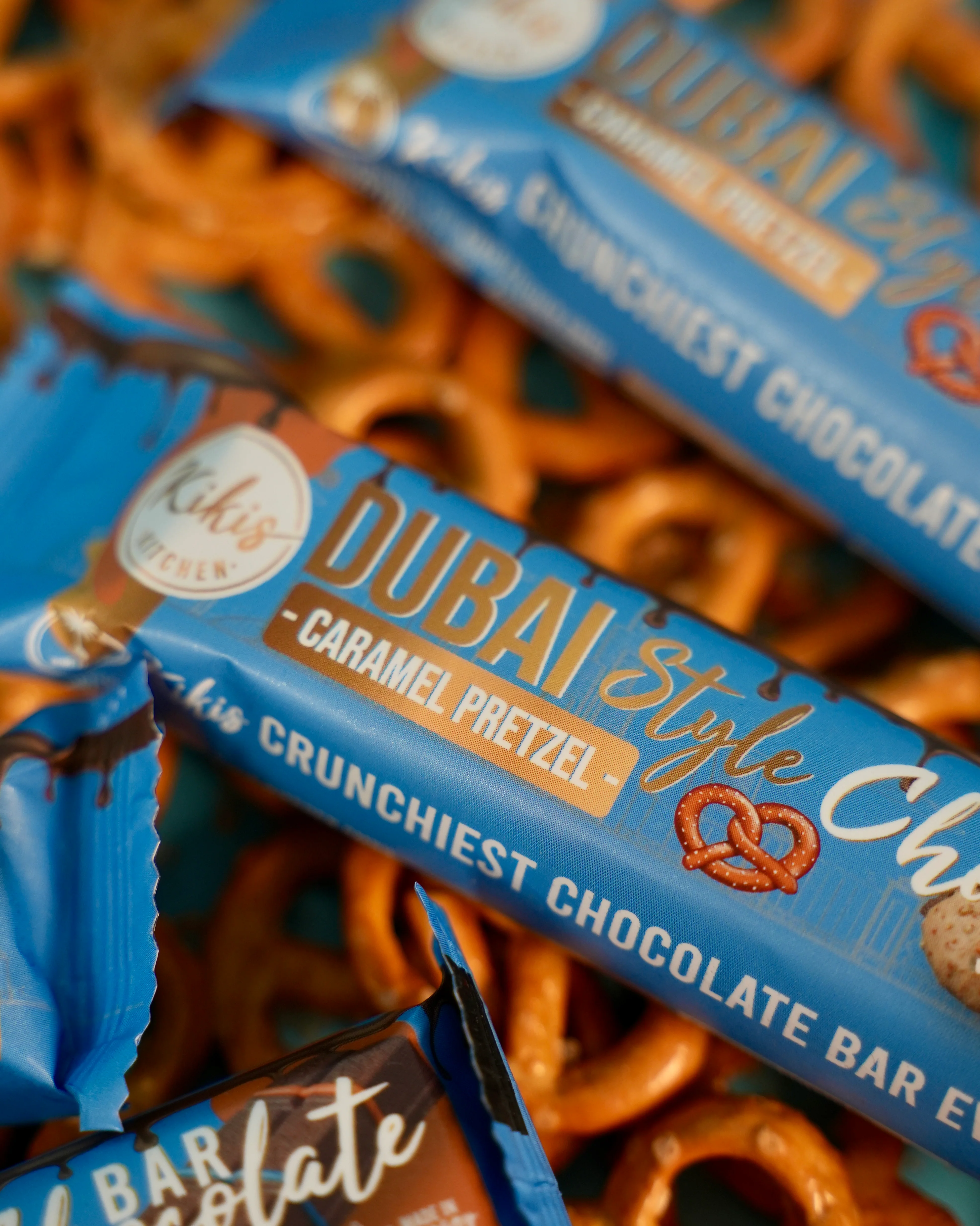 Kikis Dubai Style Bar Chocolate - Caramel Pretzel 🥨 - Image 2