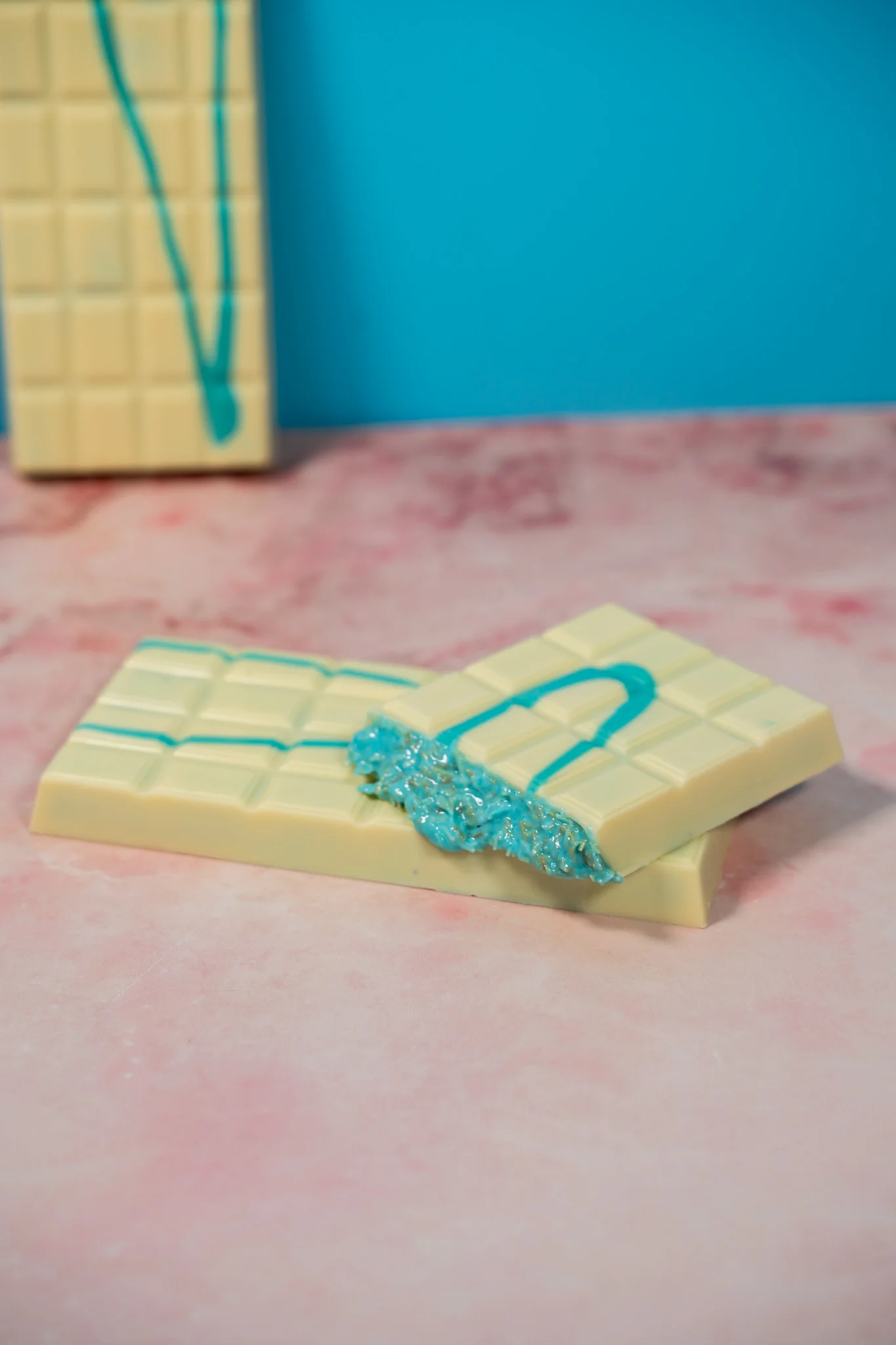 Kikis Dubai Style Chocolate - Blue Candy 🍫 - Image 4