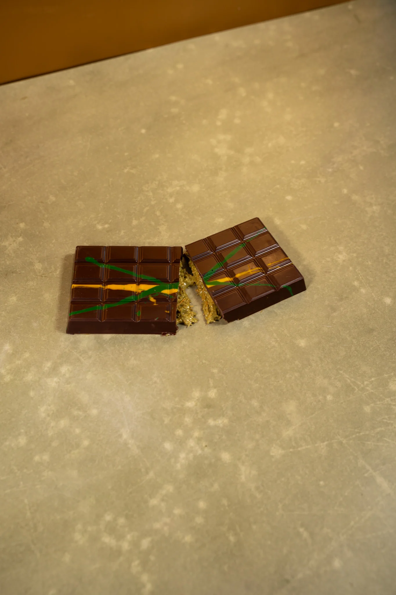 Kikis Dubai Style Dark Chocolate - PISTACHIO 🍫 - Image 7