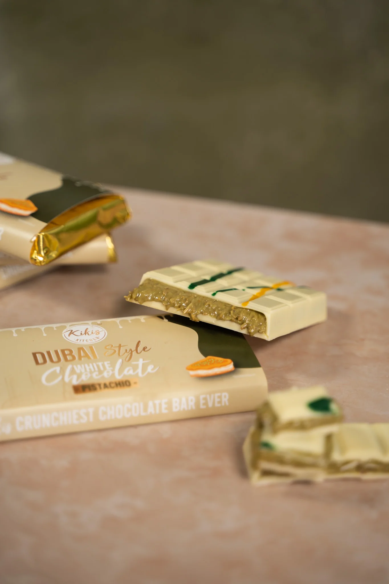 Kikis Dubai Style White Chocolate - PISTACHIO 🍫 - Image 10