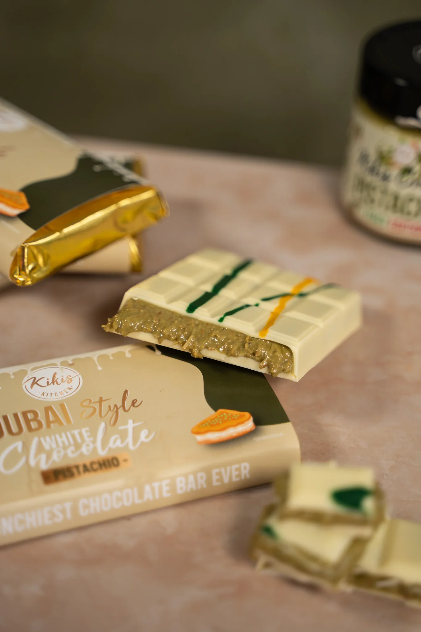 Kikis Dubai Style White Chocolate - PISTACHIO 🍫 - Image 12